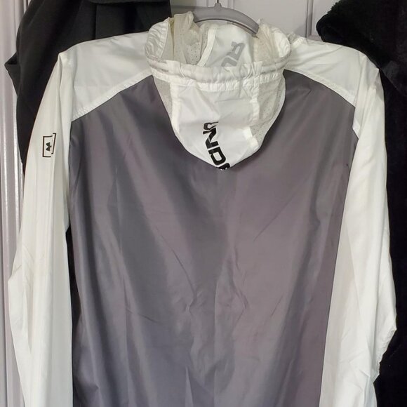 Under Armour Sportstyle Windbreaker Jacket - Picture 2 of 3